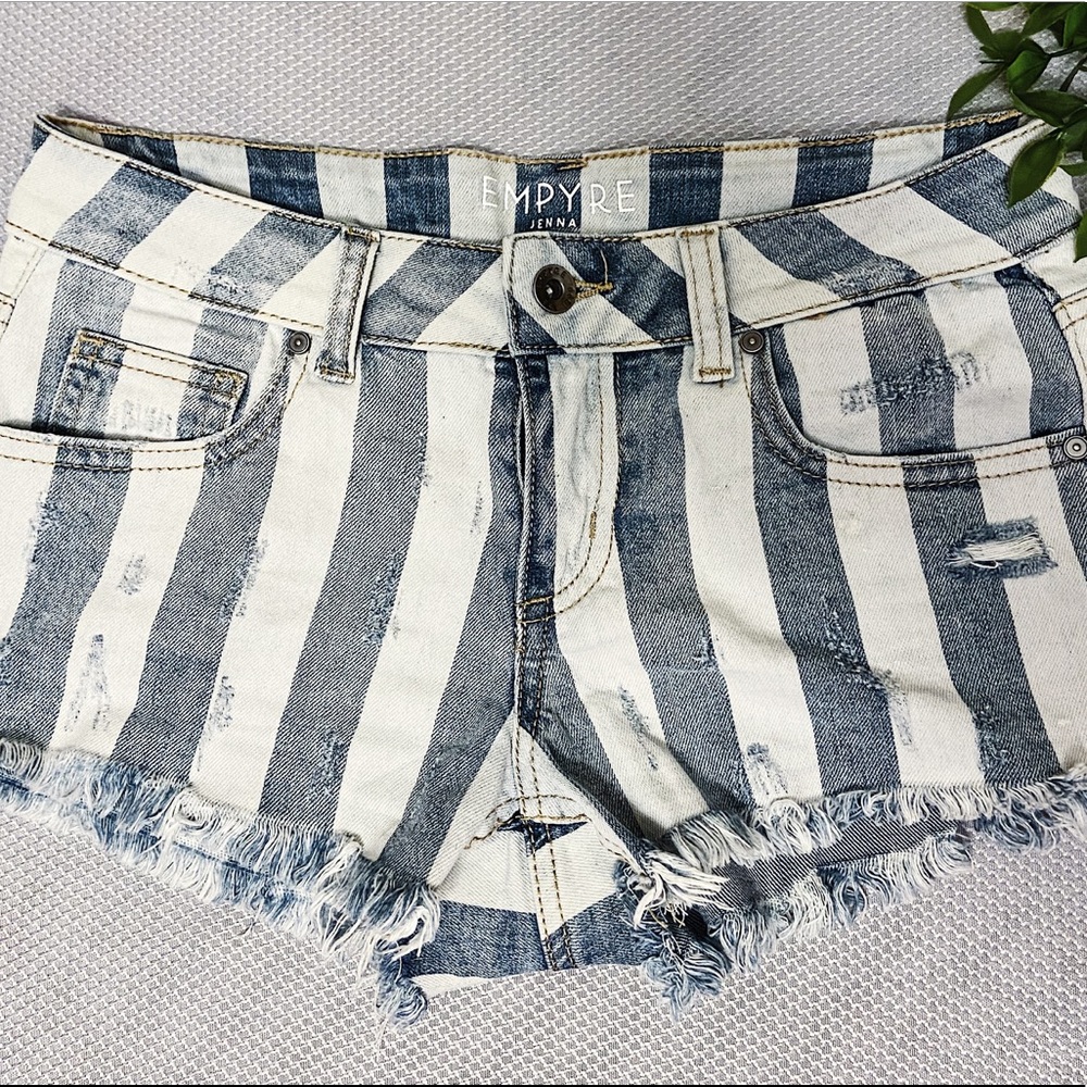 NWOT Empyre Jenna Indigo Stripe Jean Shorts